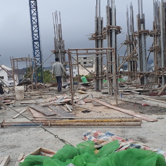 THI CÔNG THÔ CĂN HỘ CHO THUÊ SÀN CÁP DỰ ỨNG LỰC