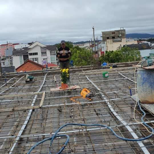 THI CÔNG THÔ CĂN HỘ CHO THUÊ SÀN CÁP DỰ ỨNG LỰC